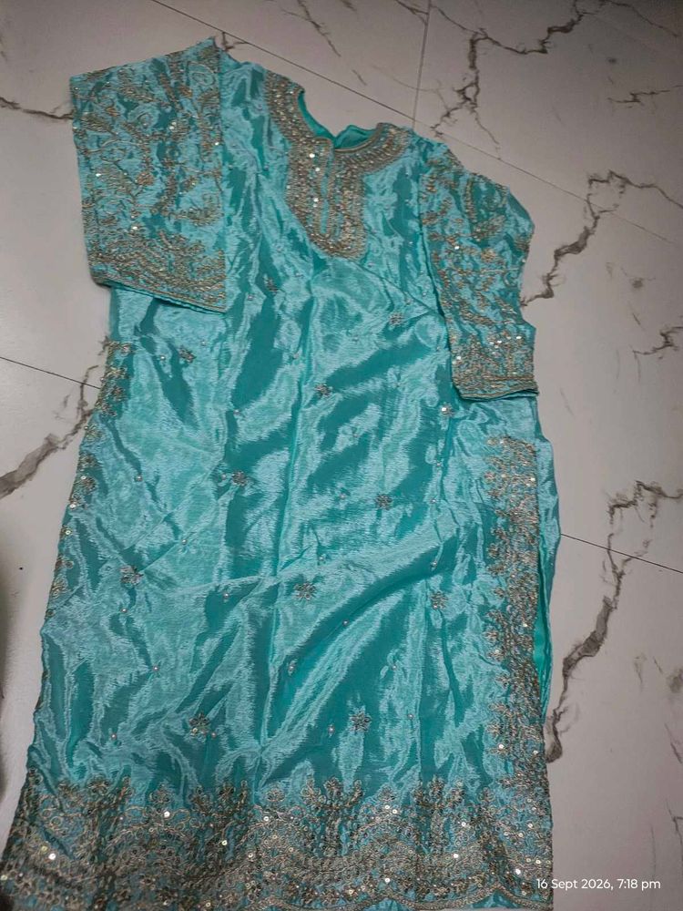 Beautiful Teal Embroidered Kurta Set