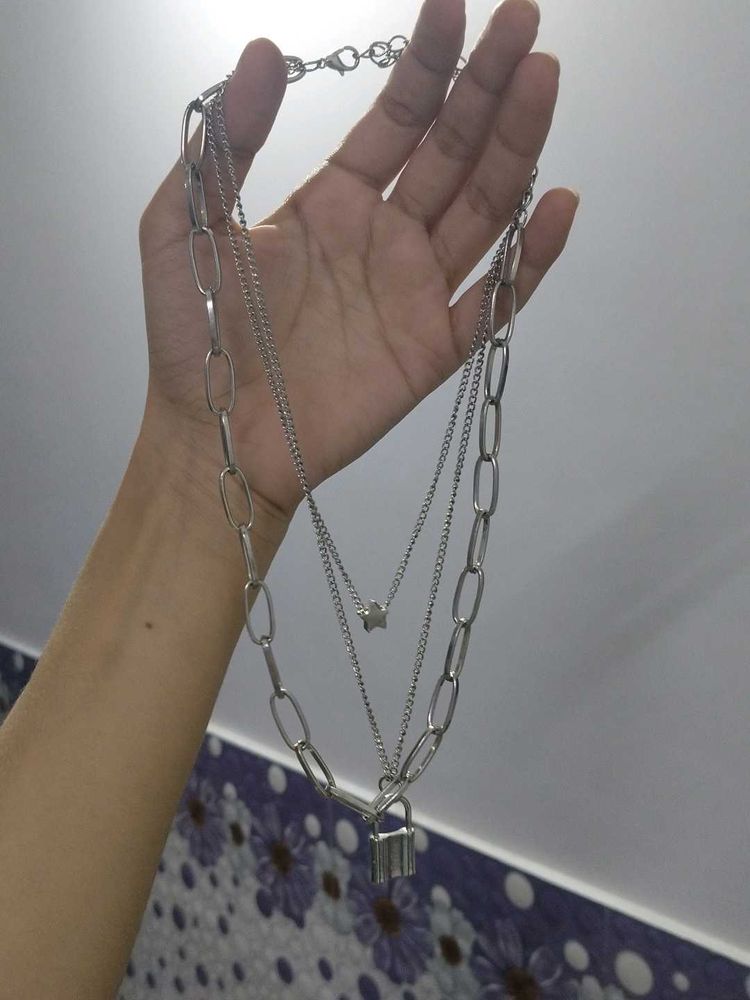 Layered Lock &amp; Star Pendant Necklace