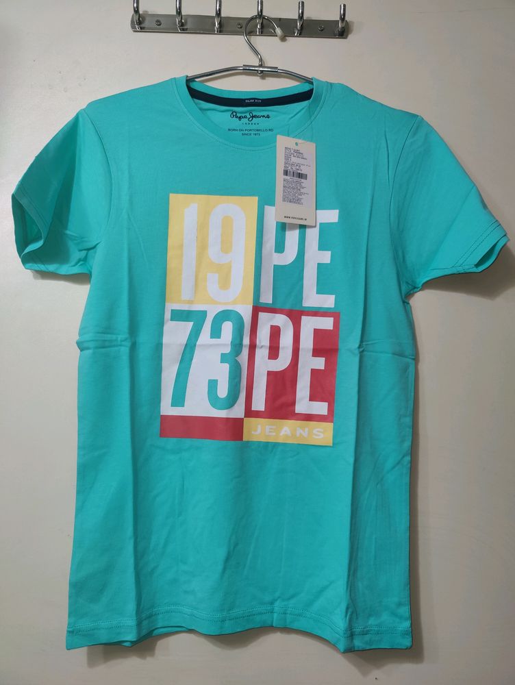 Pepe Jeans Men's Typography Round Neck T Shirt.