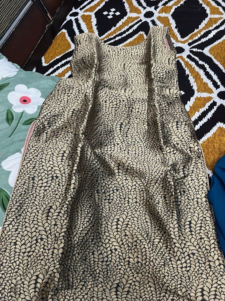 Elegant Embroidered Ethnic Gown