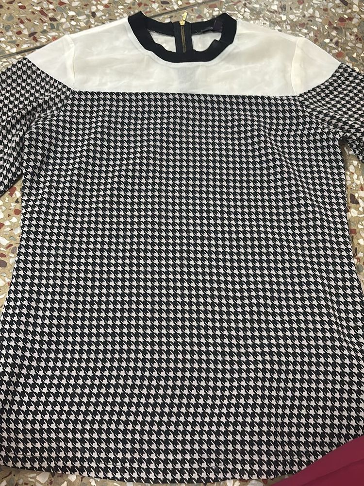 Black And White Women A Line Top