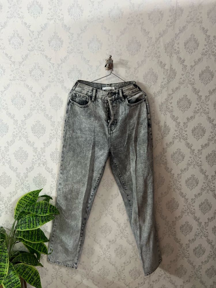 Acid Wash Mom Jeans