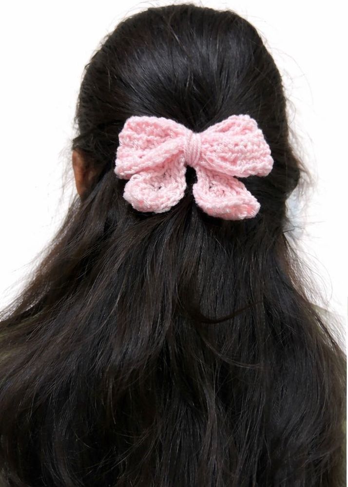 Homemade Pink crochet Bow Hair Clip