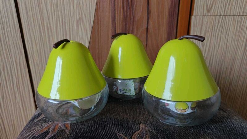Set of 3 Pear-shaped Bowls with Nuts