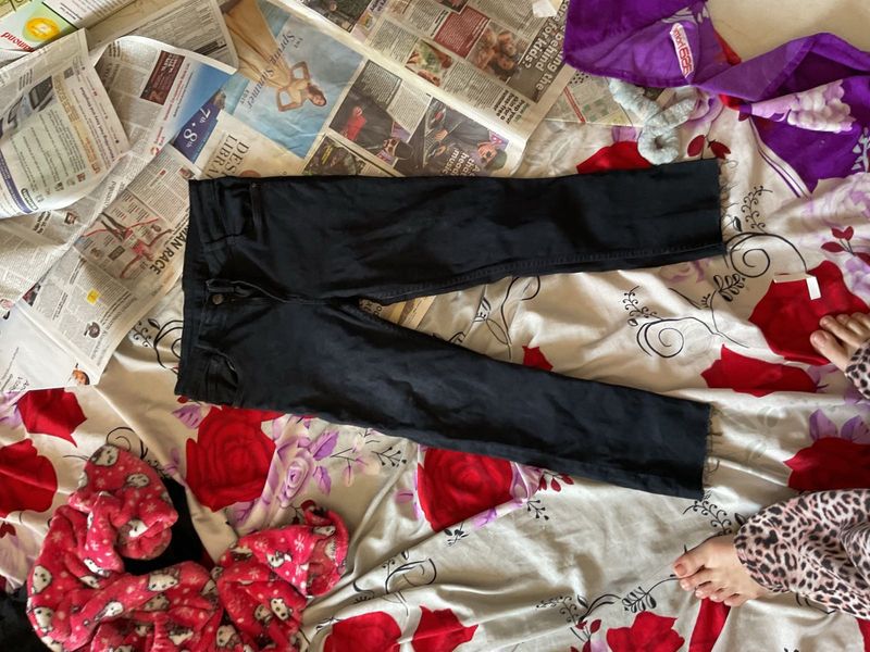 black denims