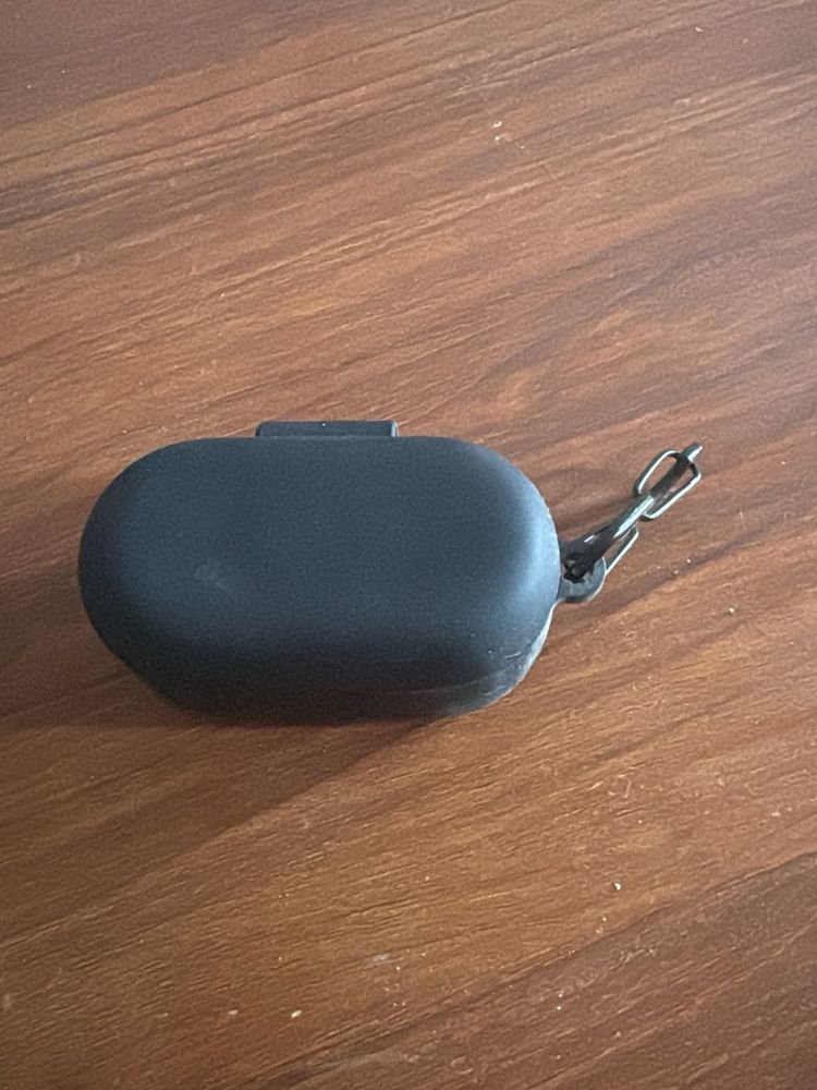 OnePlus Earbud with case