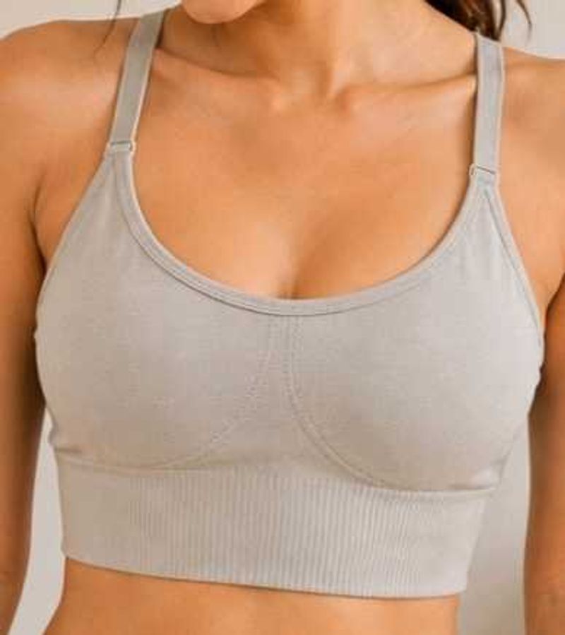 Imported Seamless Ribbed Sports Bra