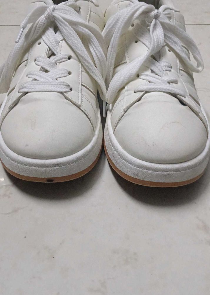 White Casual Lace-Up Sneakers | Comfortable Daily