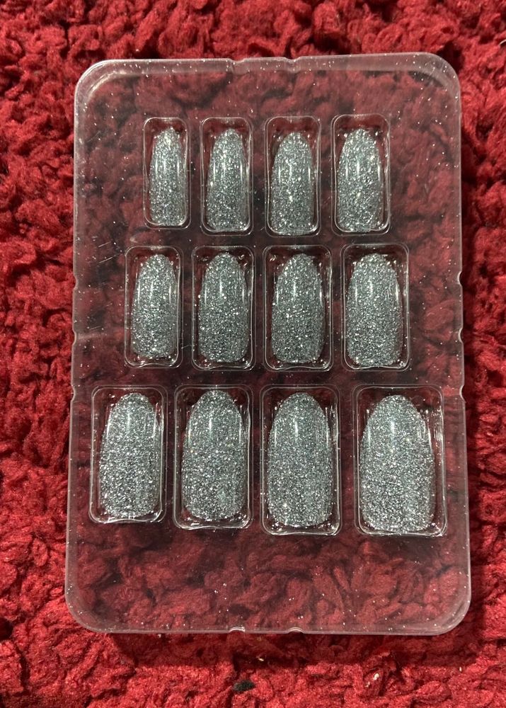 Silver Glitter Press-On Nails