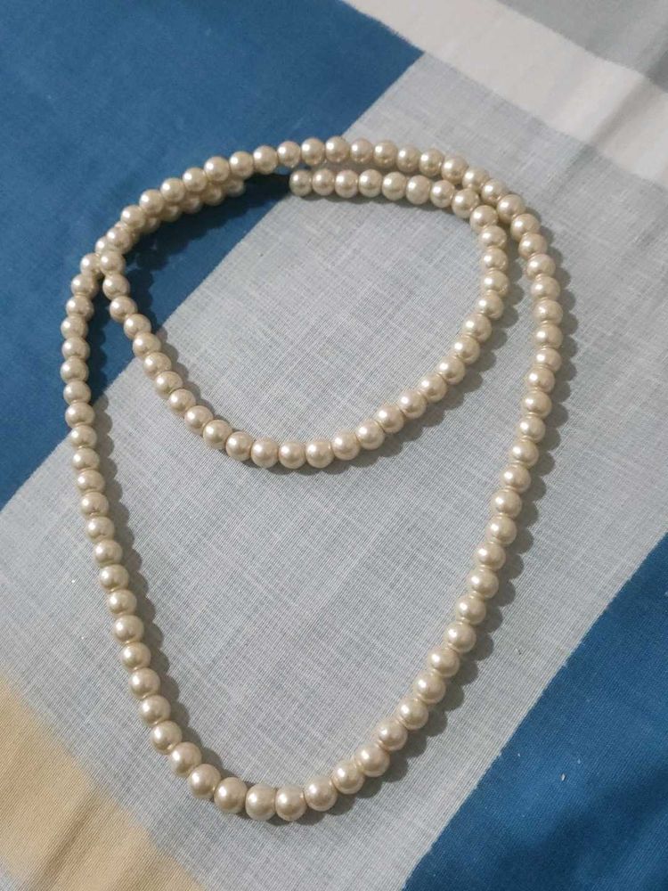 Elegant Pearl Necklace