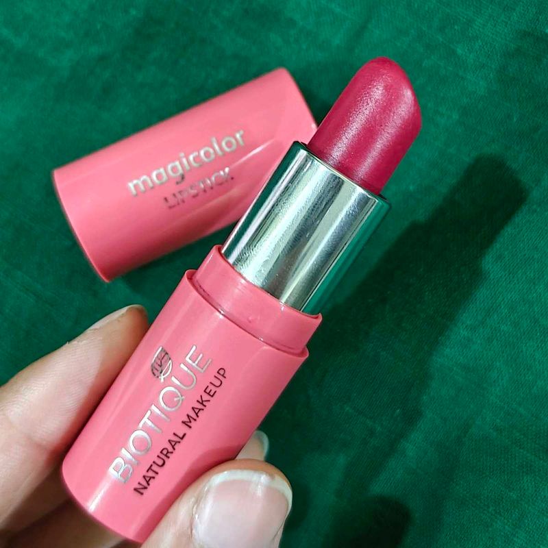 Biotique Magicolor Lipstick Shade#P603