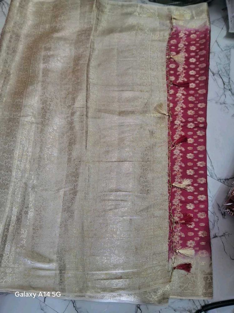 Elegant Cream &amp; Pink Saree