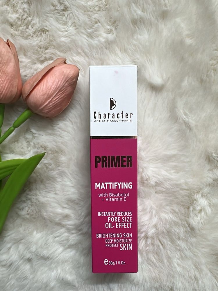 Character Mattifying Primer with Vitamin E
