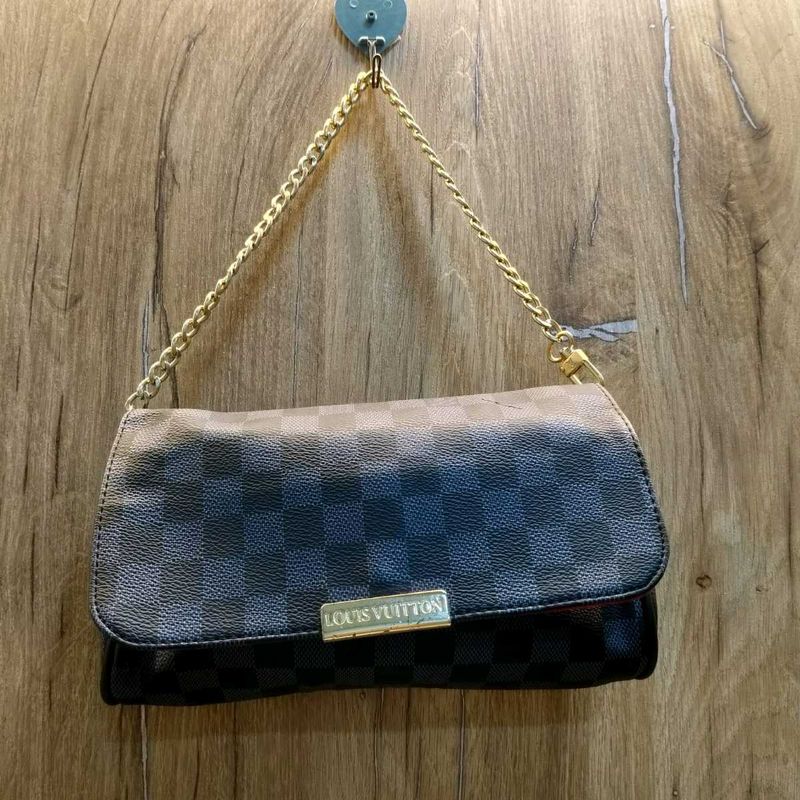 Chic Louis Vuitton Damier Ebene Shoulder 💥