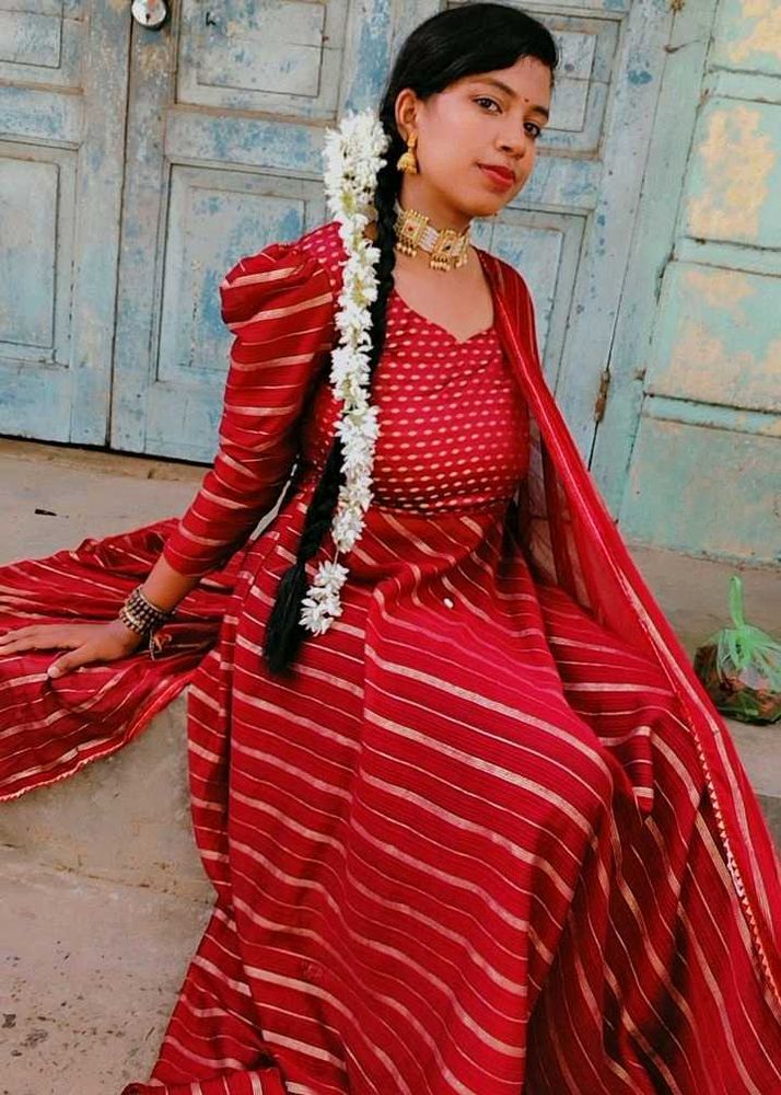 Elegant maroon Striped Anarkali kurti set