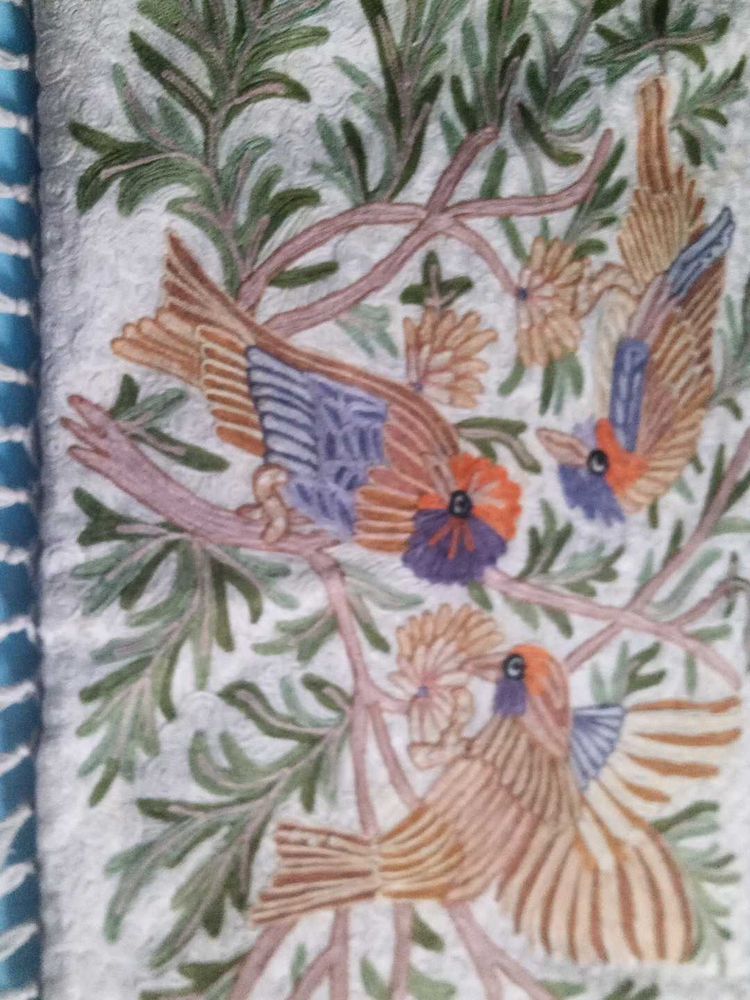 Handmade Bird Embroidery Wall Hanging | Premium De