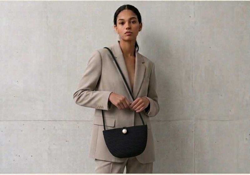 Chic Black Woven Crossbody Bag
