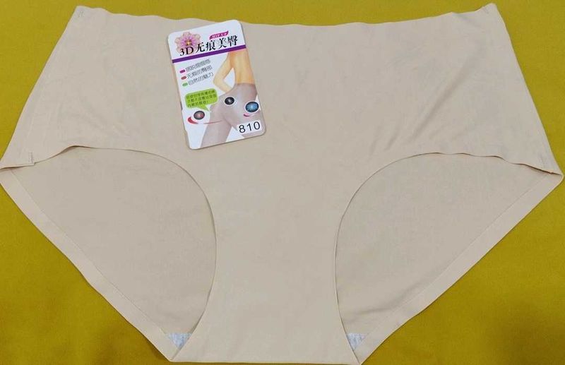 2017 -- 3D Seamless without elastic Panty