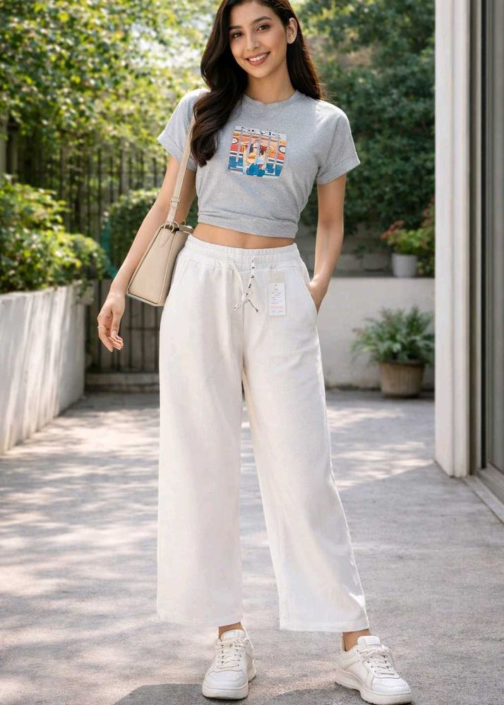 Trousers for women