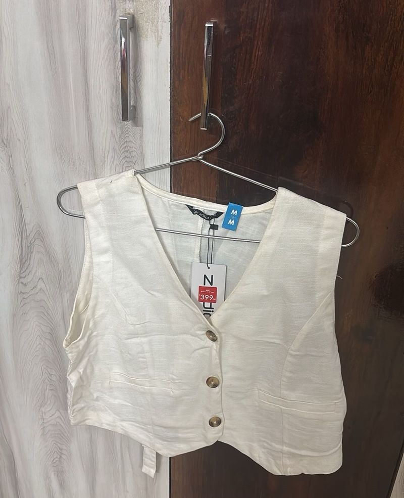 Cream V-Neck Sleeveless Vest Top