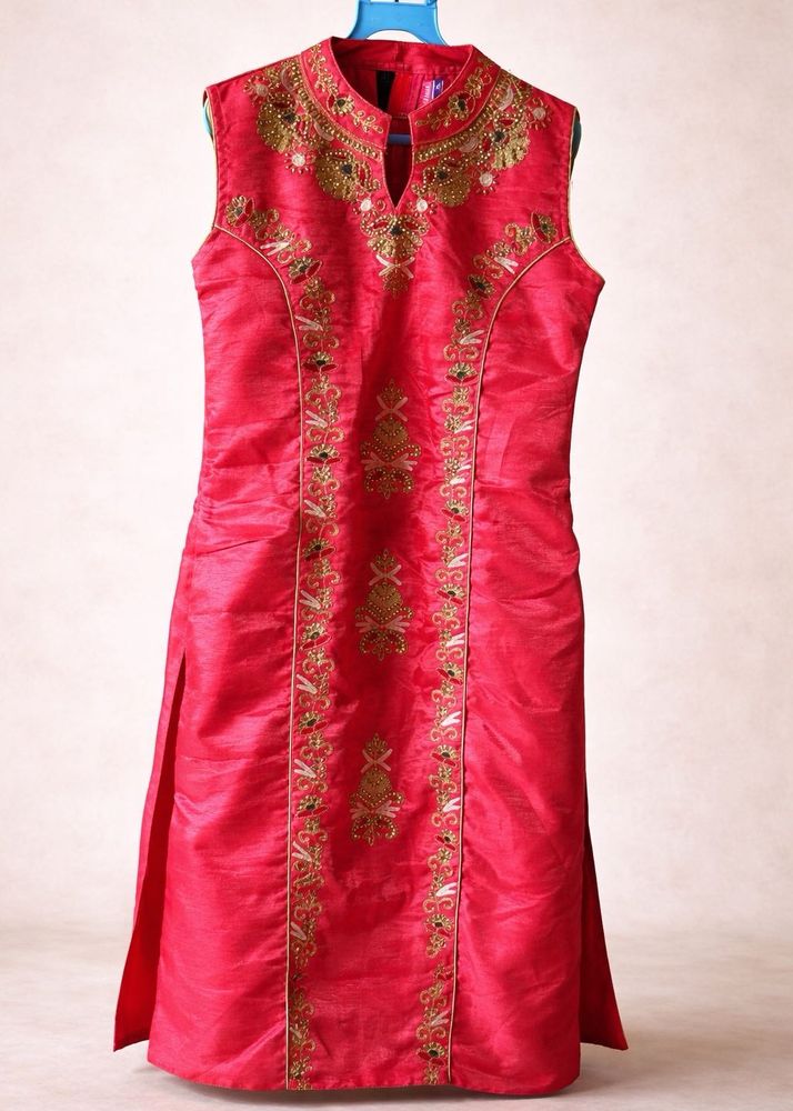 Embroidered Red Kurta