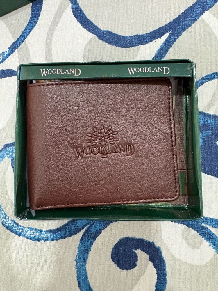Woodland Men's Brown Leather Wallet