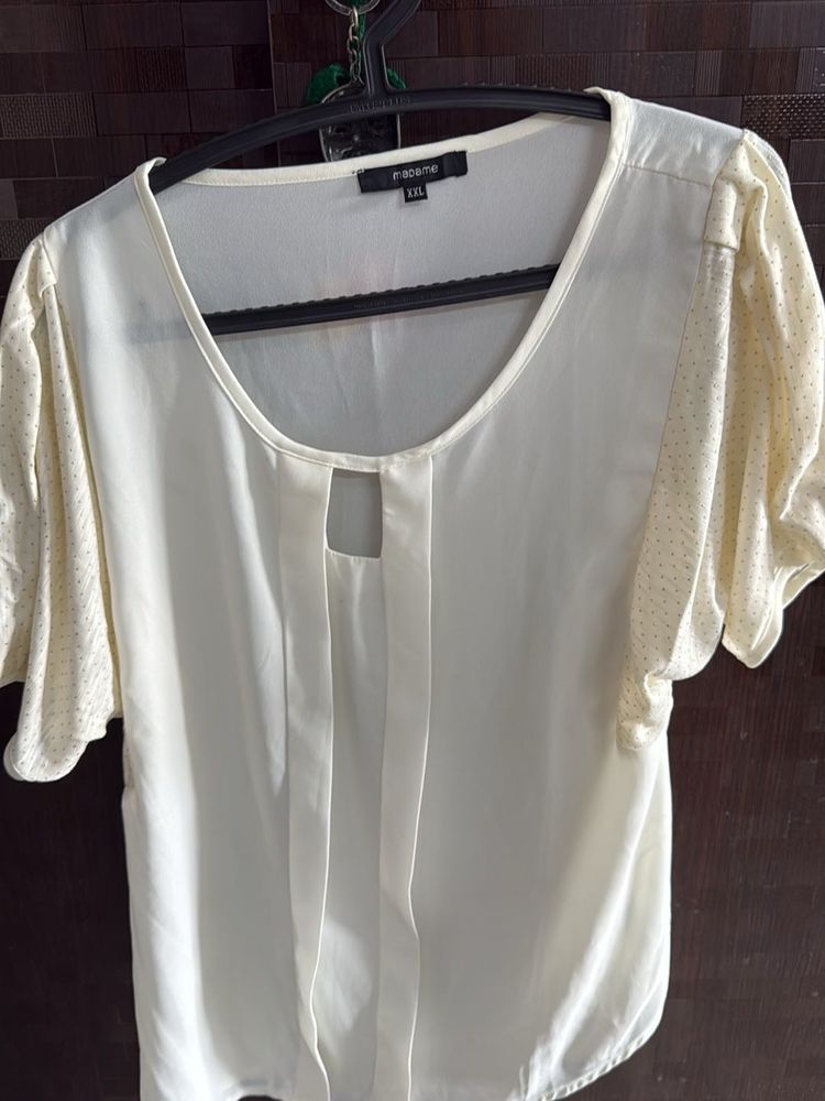 Creamy White round neck Short Sleeve Top