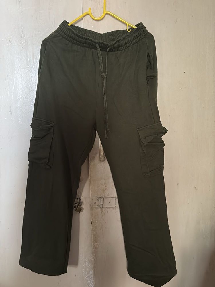 Green Cargo Pants