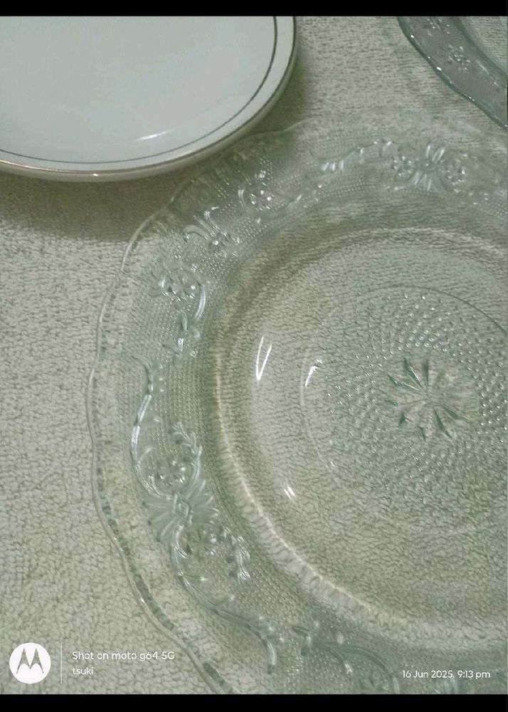 2 clear glass plate and bowl set