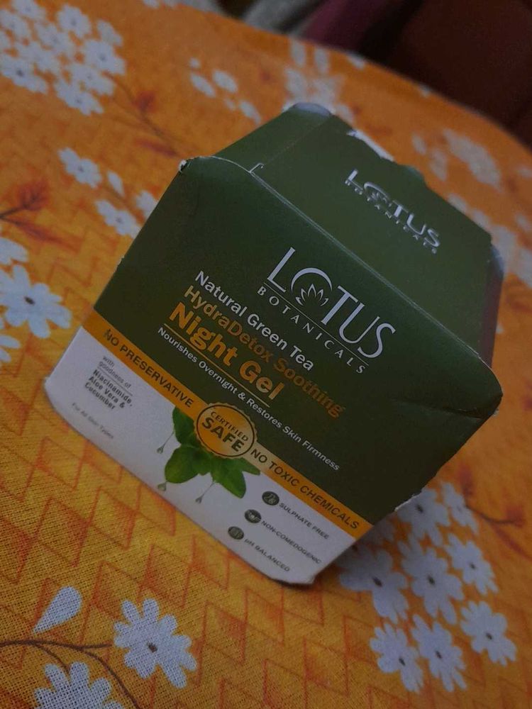 Lotus Botanicals Hydradetox Night Gel