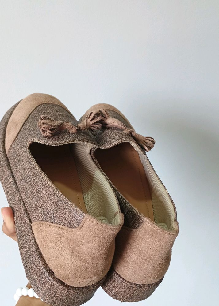 Brown Loafers 🌷