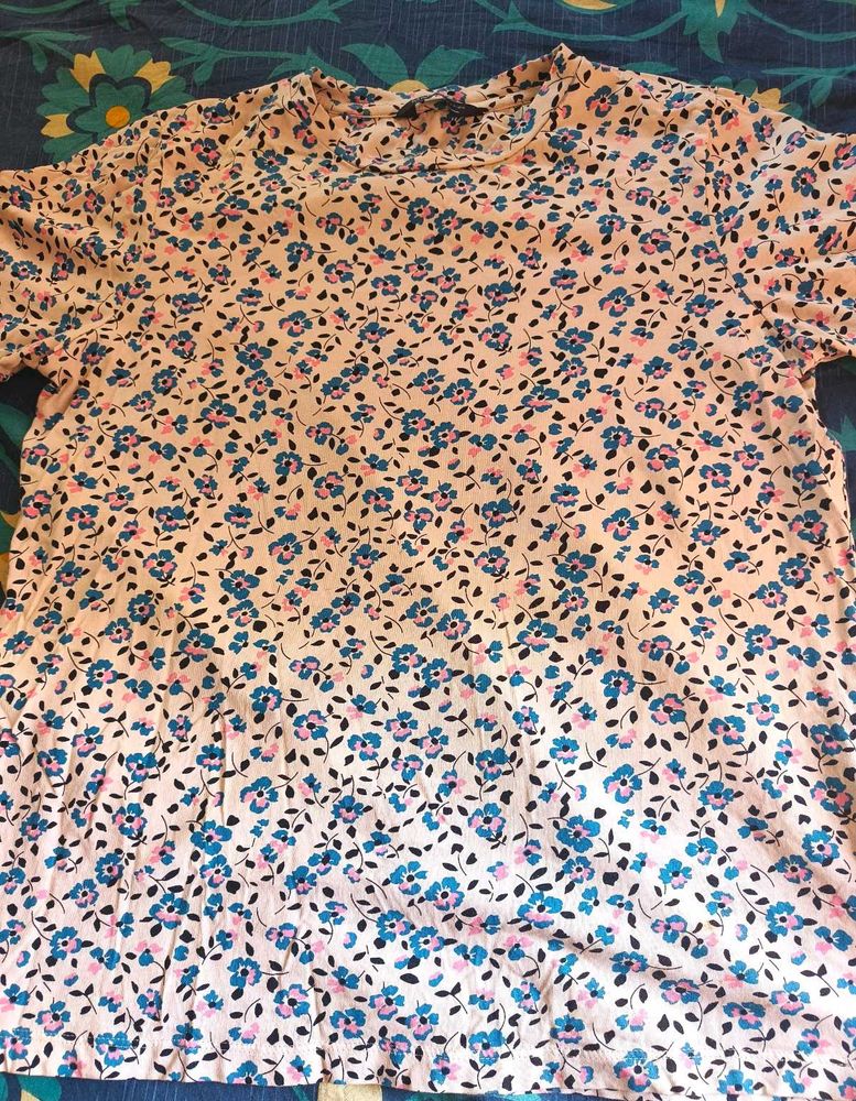 women's Floral Print T-Shirt