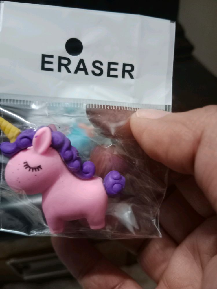 Set Of 4 Unicorn Eraser📝