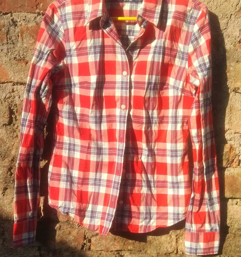 Classic Red Plaid Button-Up Shirt