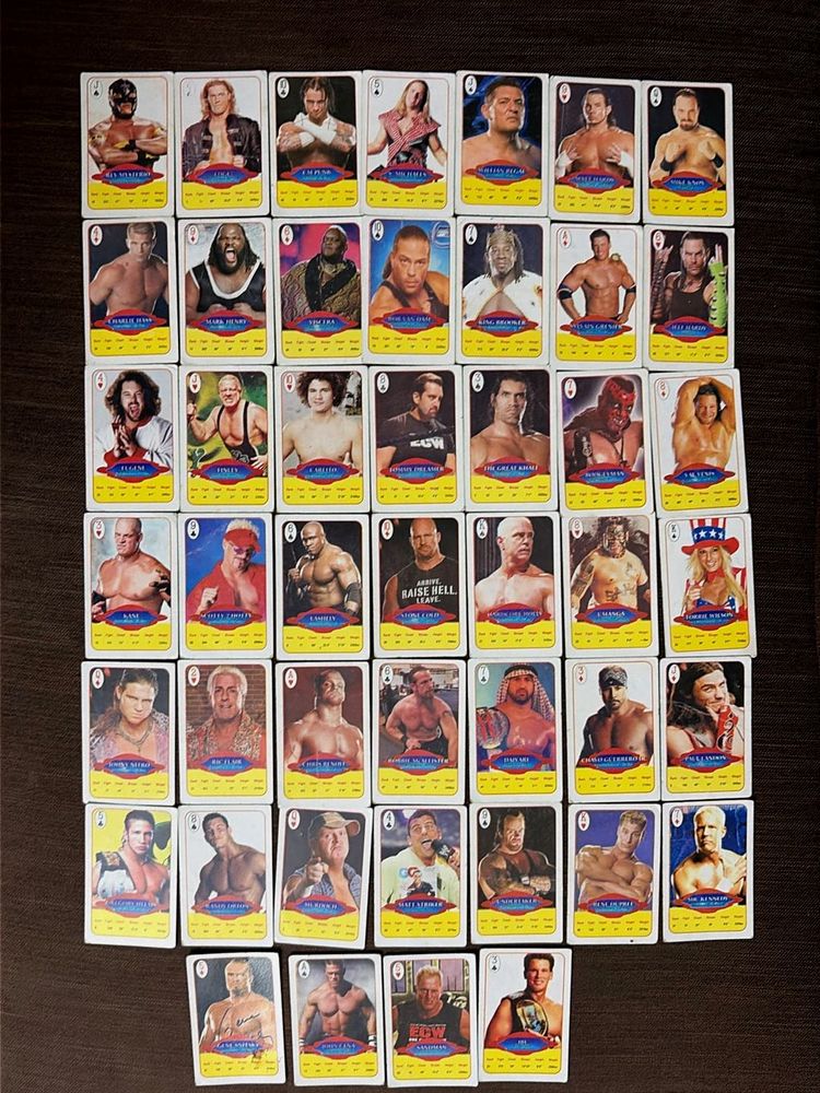 Vintage WWE Wrestling Trump Cards Set