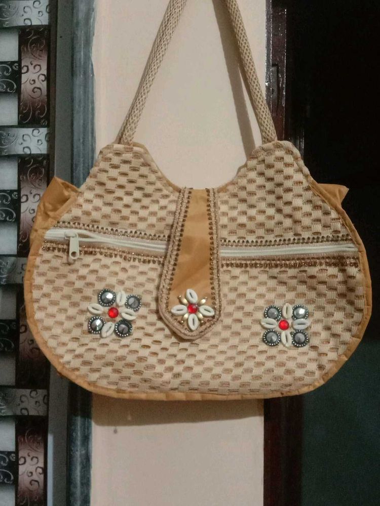 Hand Made Beg Looking Jhut Material