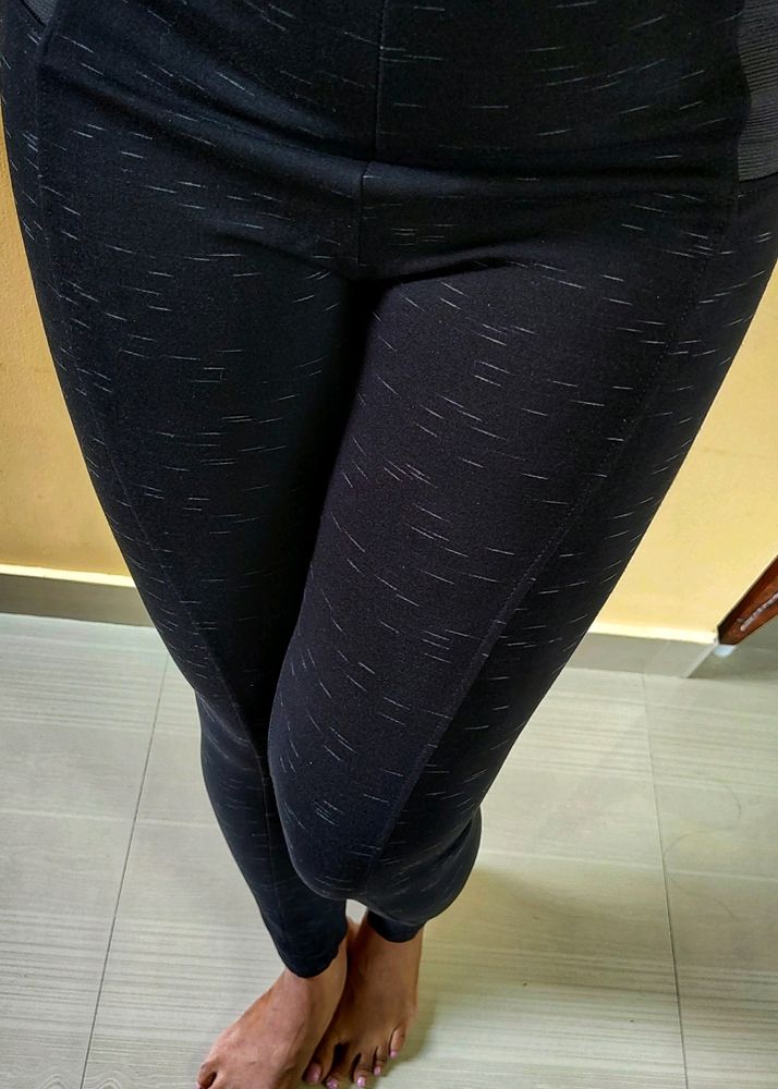 Price Drop ✨✨Black Thick Leggings Active Wear