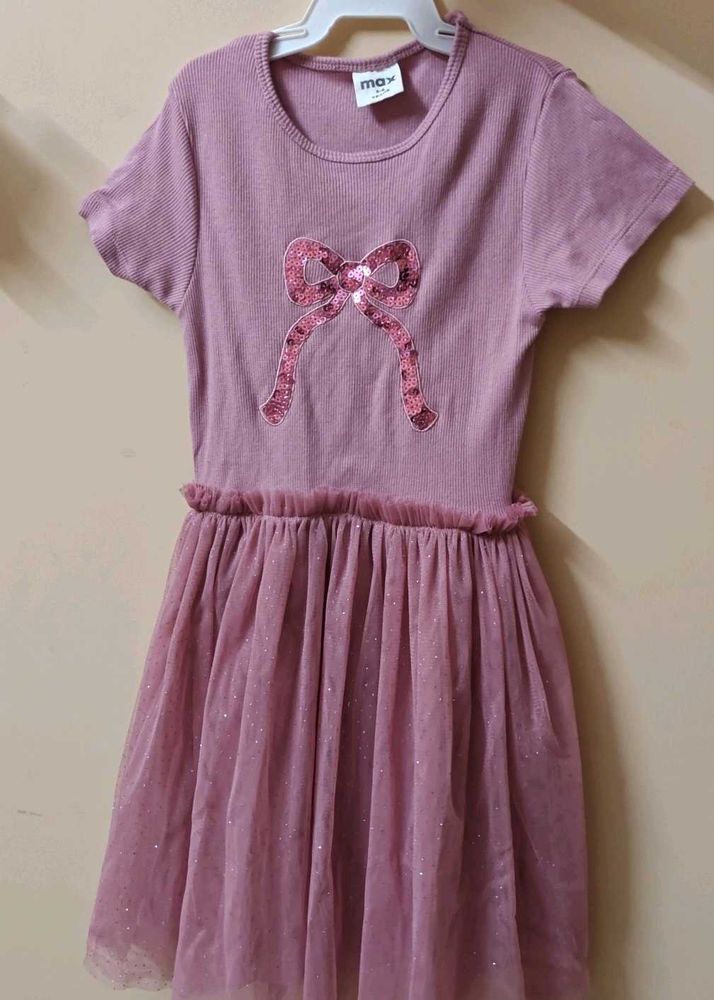 MAX Cute Pink Dress with Sequined Bow