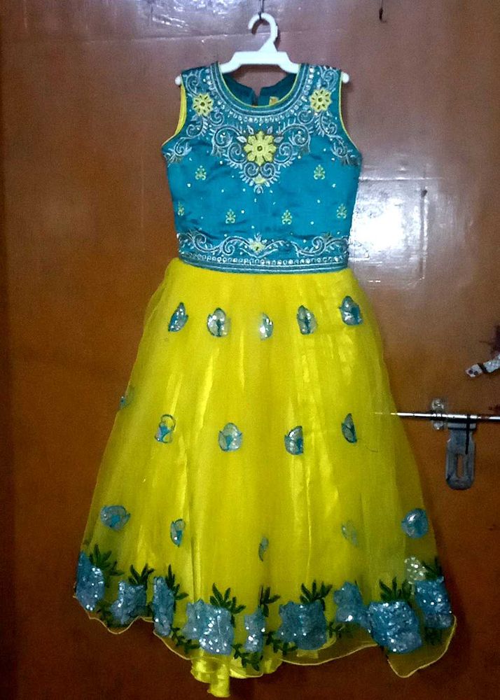 Stylish Girls' Party Wear Dress