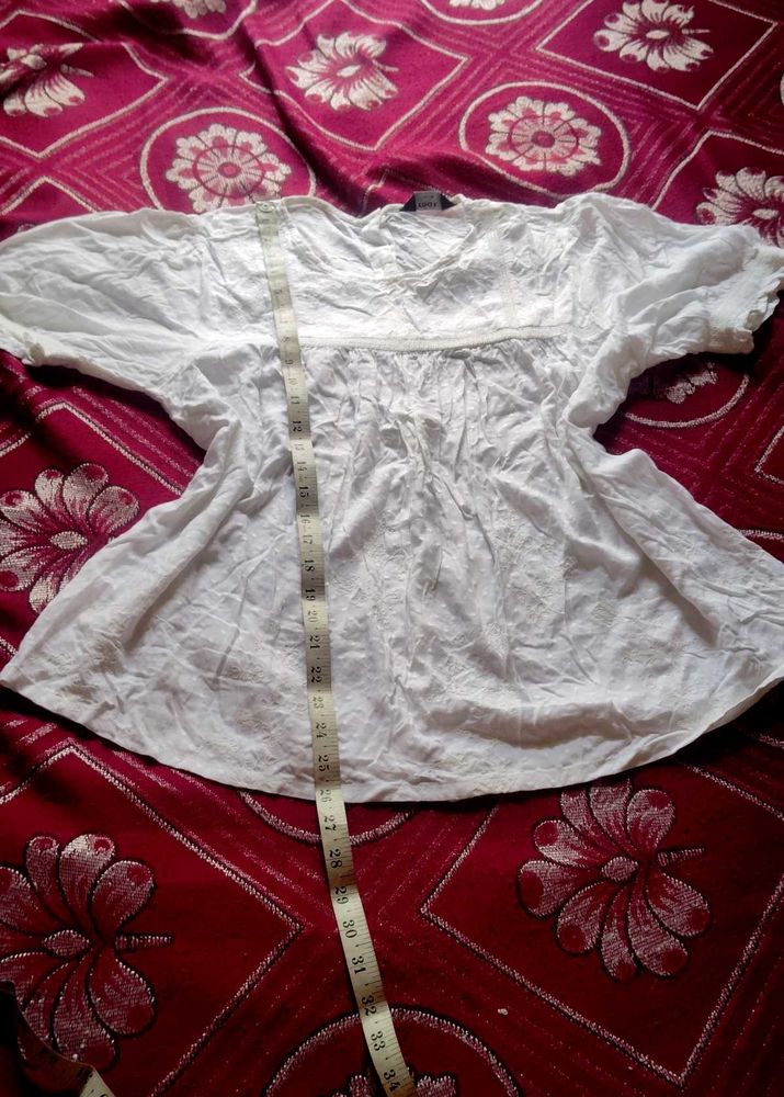 White Puff Sleeve Embroidered Top