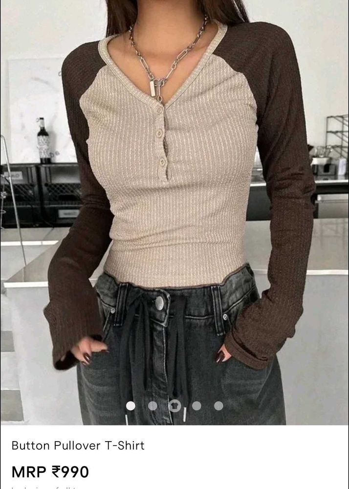 Button pullover tshirt