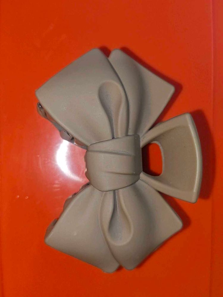 Chic Bow Hair Clip