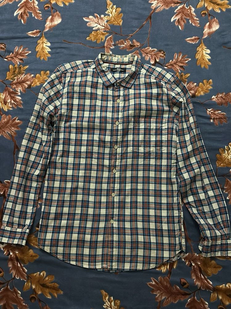 Classic Plaid Long Sleeve Shirt