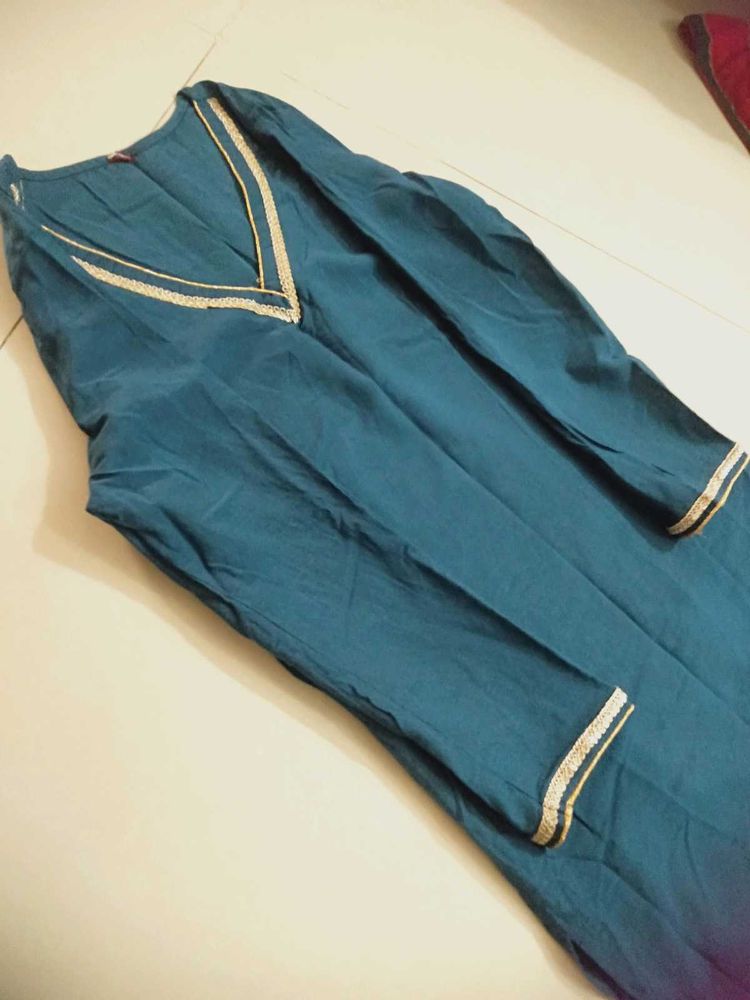 Teal Kurta with Gold Trim