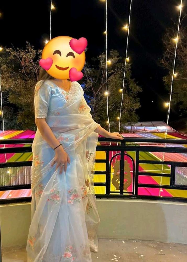 Elegant Floral Embroidered Saree