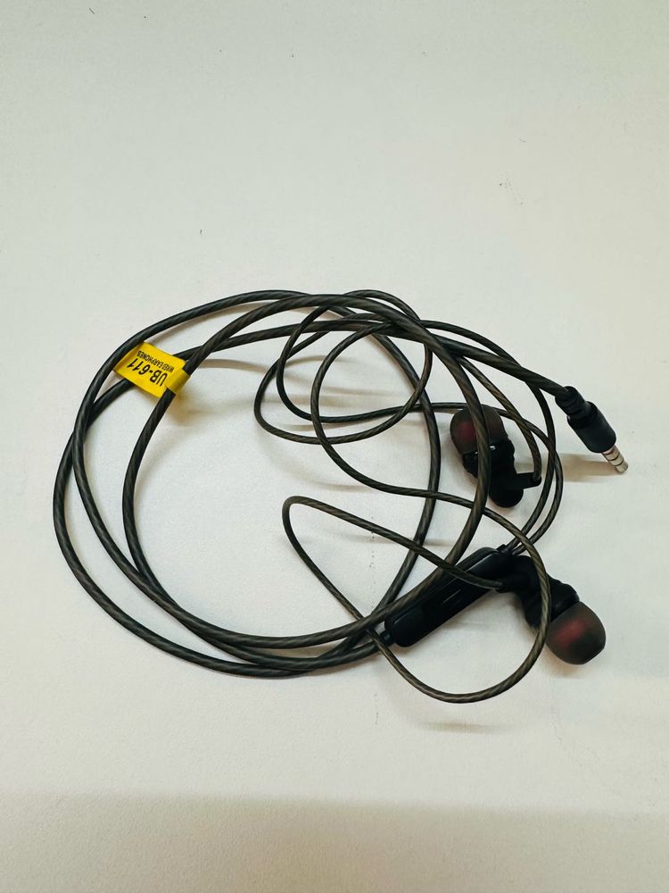 Wired Earphones