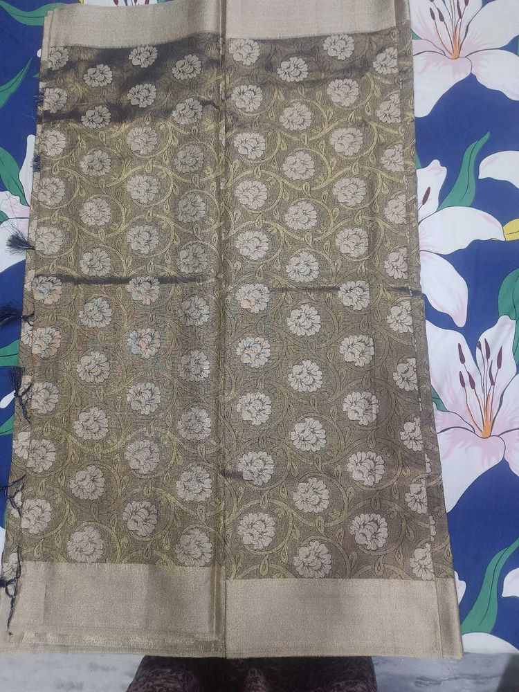 Elegant Banaras Double Shaded Saree