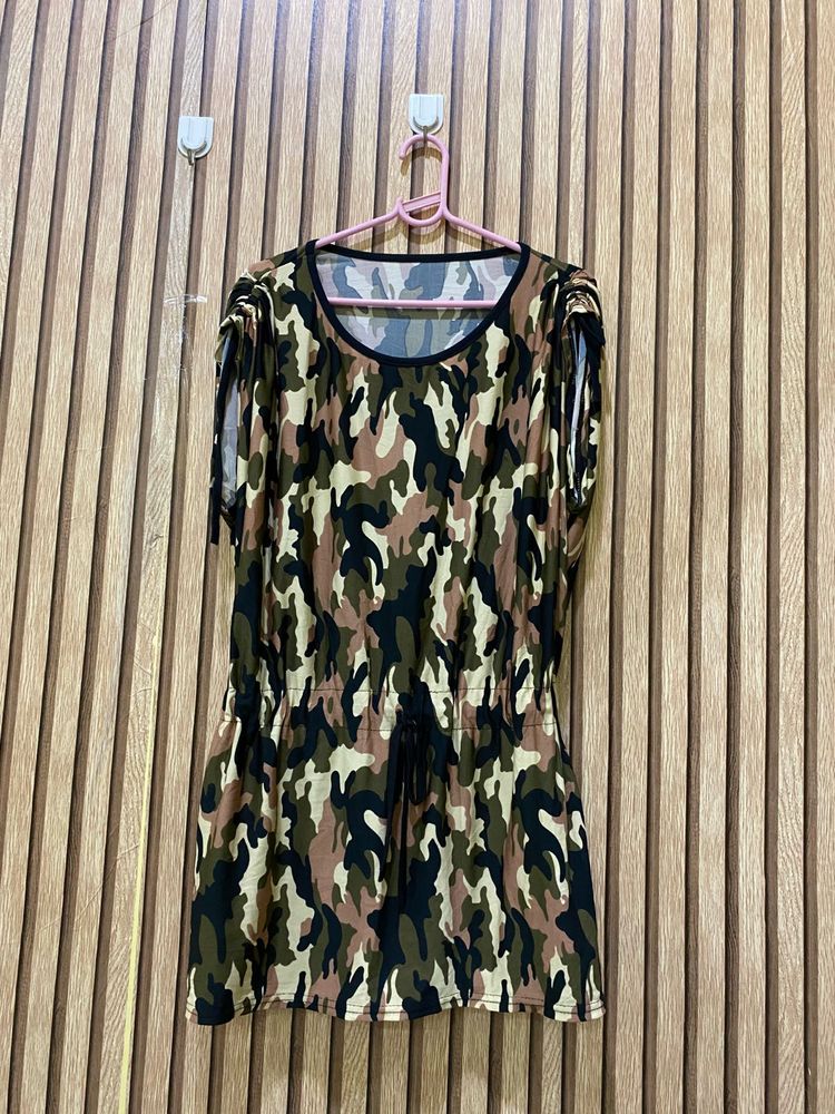 Camo Print Cold Shoulder Tunic l 31