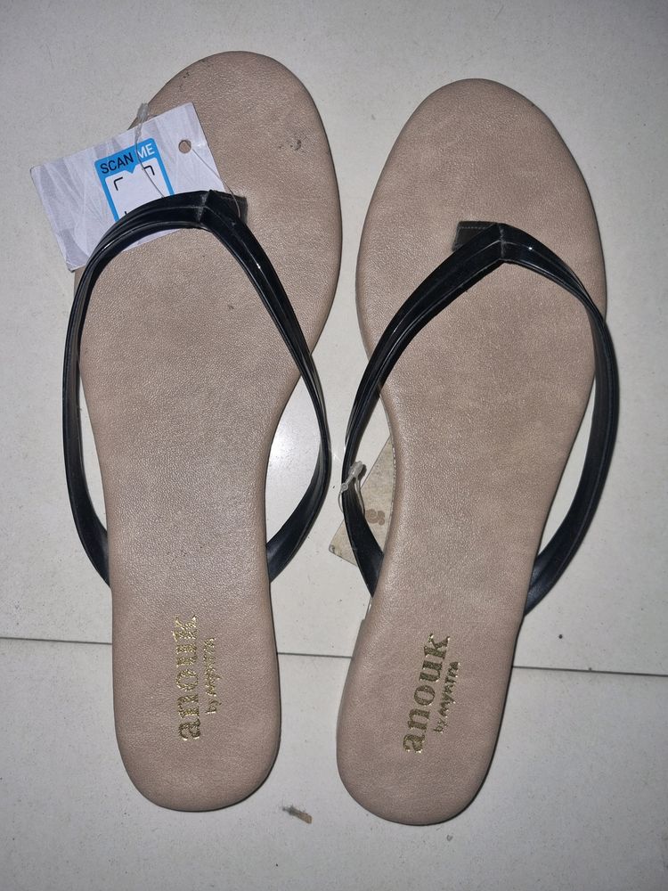 Anouk Women' Casual Flat Sandal