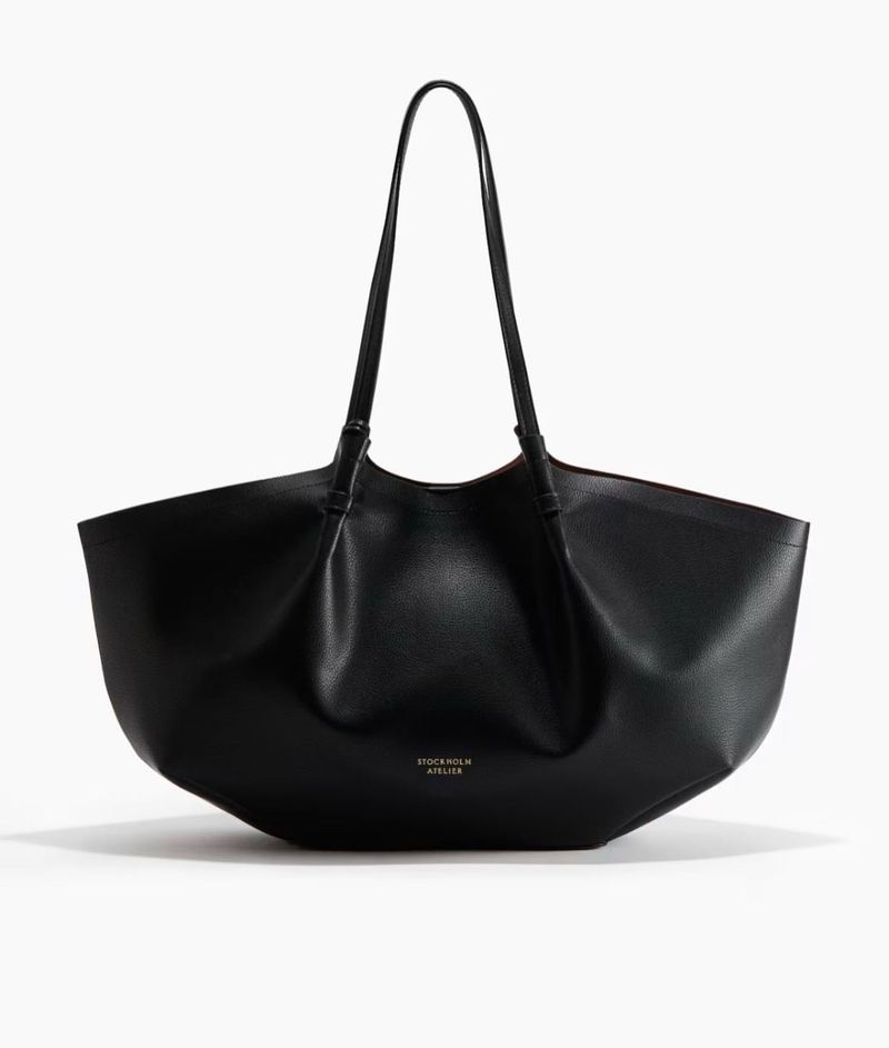 H&amp;M black shoppers bag